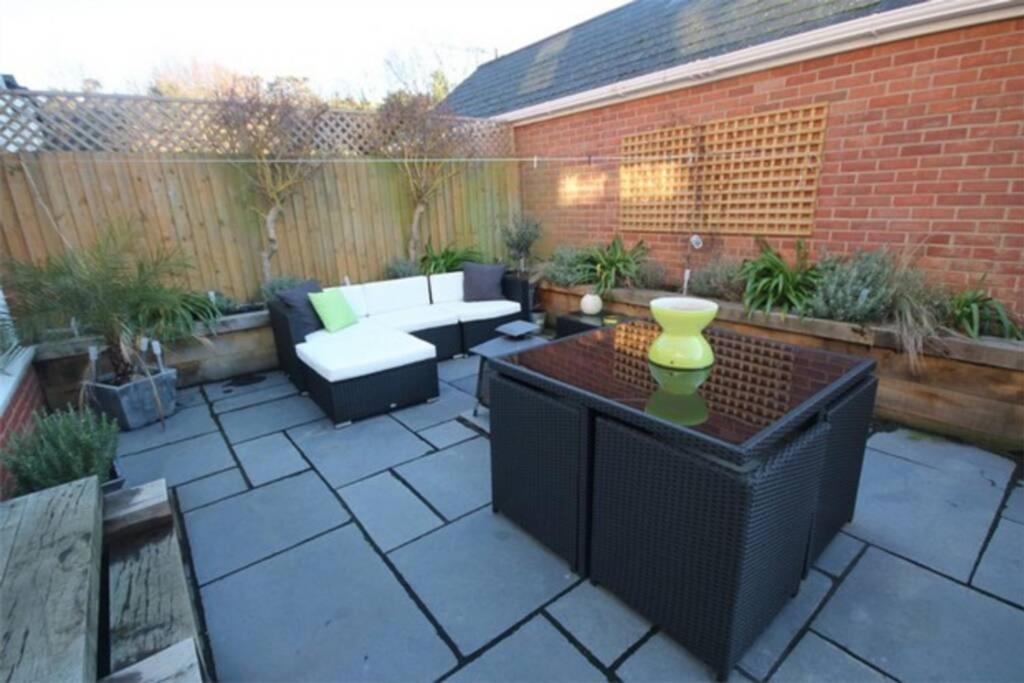 Aderta Stylish House Villa Poole Kültér fotó